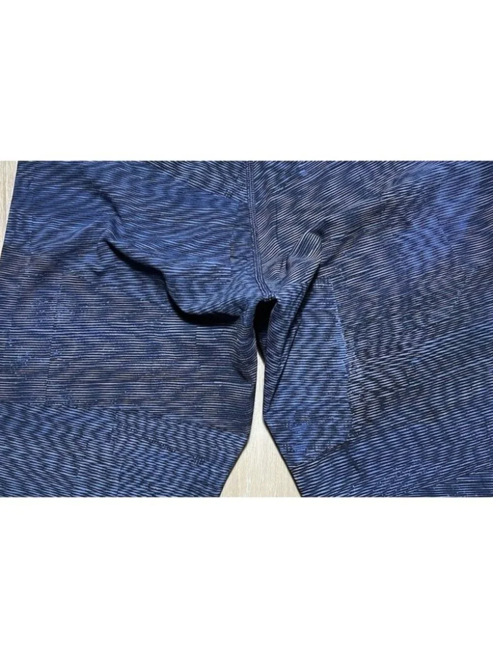 Lululemon Blue Pattern Wunder Under Cropped Leggings - Women Size 6